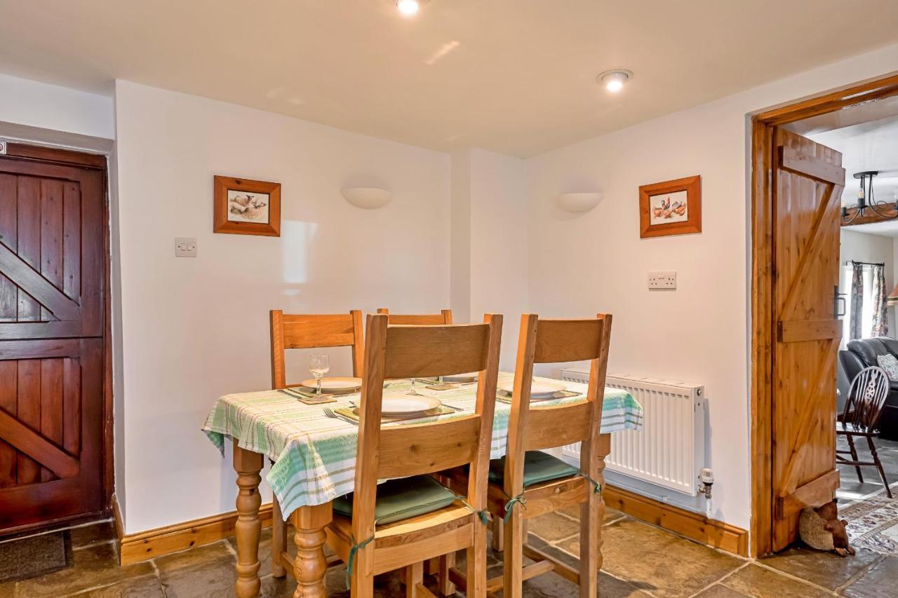 Finest Retreats - Fives Court Cottage North Cheriton Eksteriør bilde
