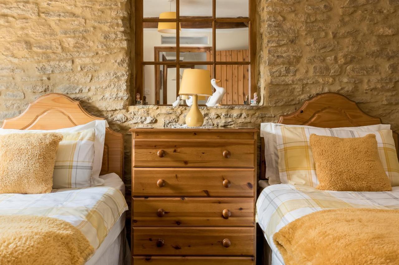 Finest Retreats - Fives Court Cottage North Cheriton Eksteriør bilde