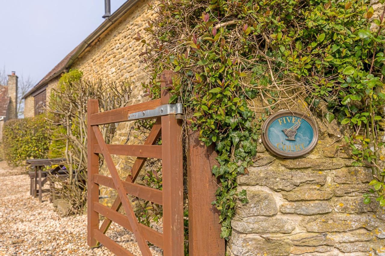 Finest Retreats - Fives Court Cottage North Cheriton Eksteriør bilde